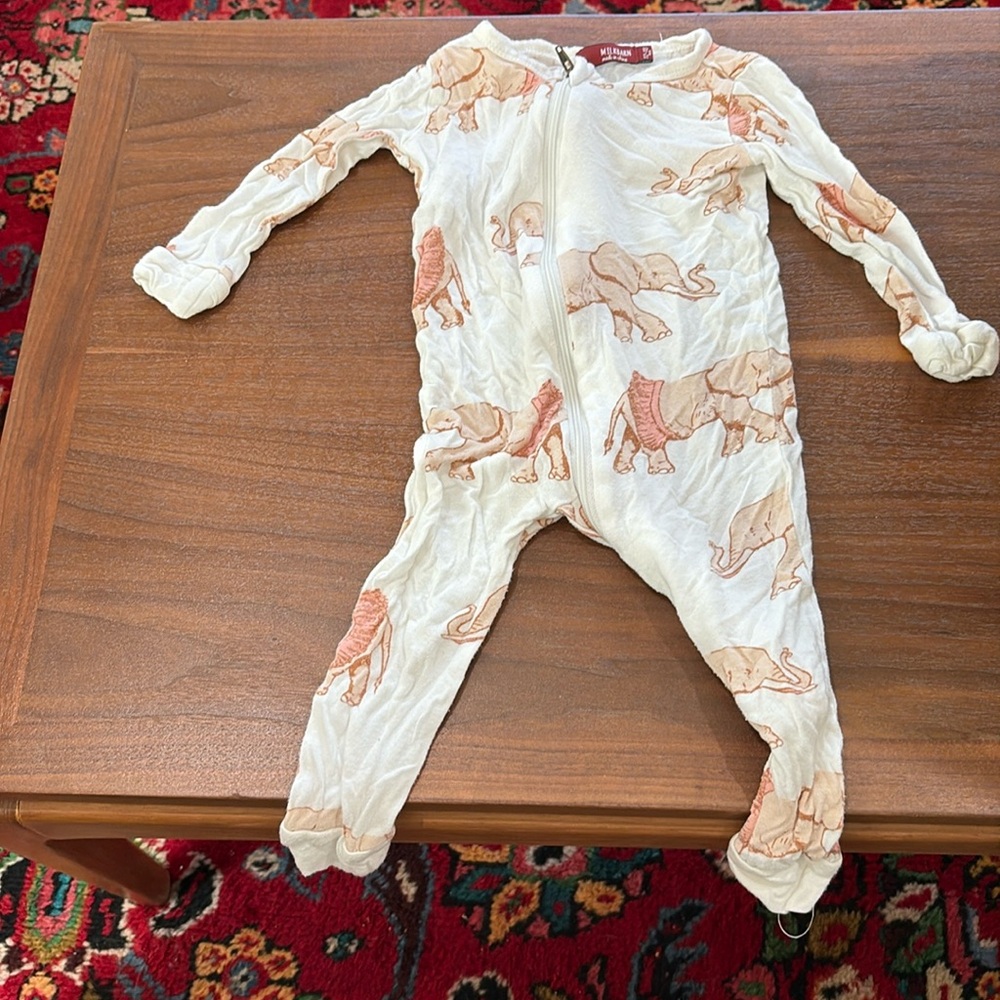 Milkbarn Onsie